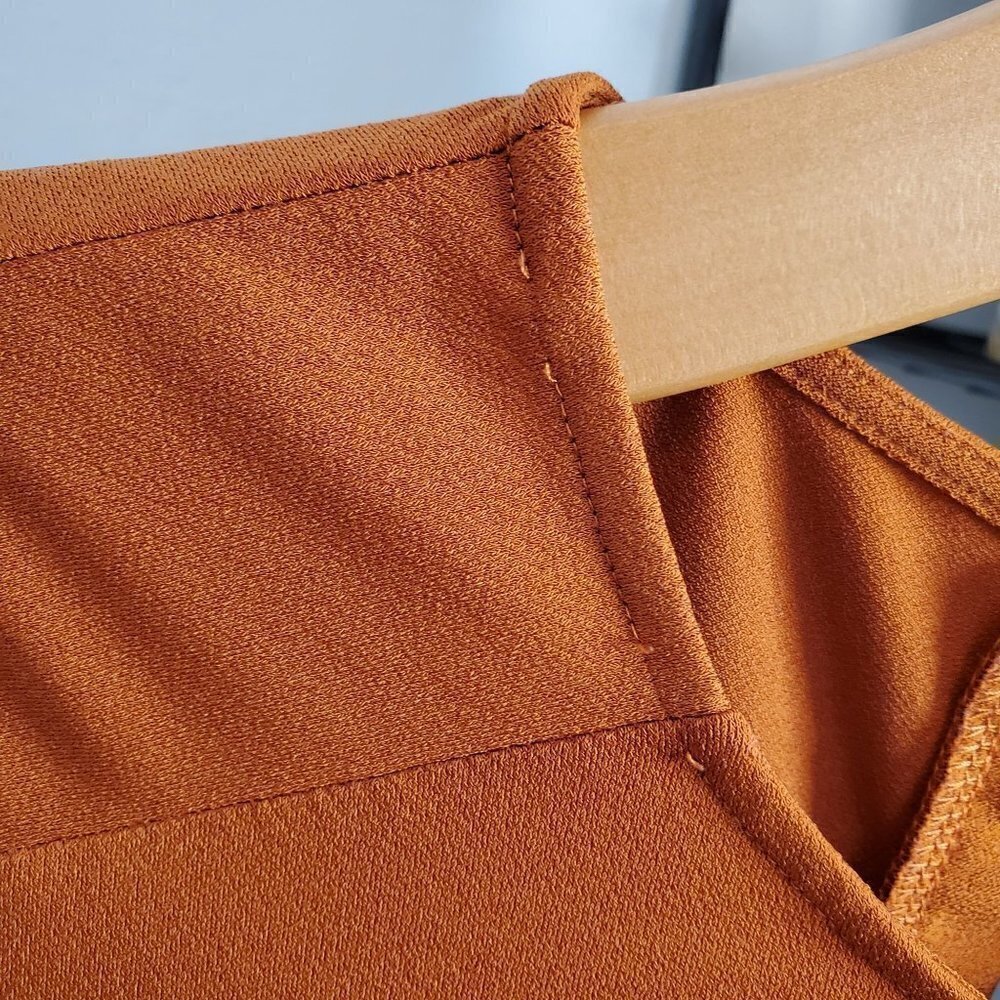Burnt Orange Color Top Size M - Picture 8 of 10